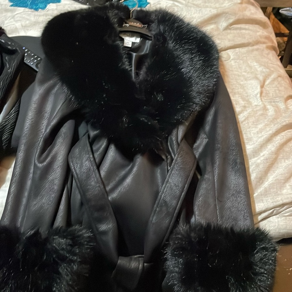 Joseph Ribkoff fur pea coat